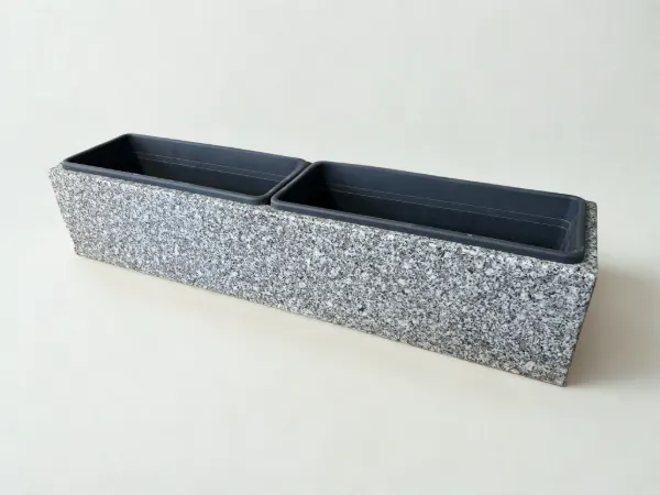 Jardini&egrave;re granit Tarn, 80 cm, Pompes Fun&egrave;bres Carbonnier &agrave; Friville-Escarbotin